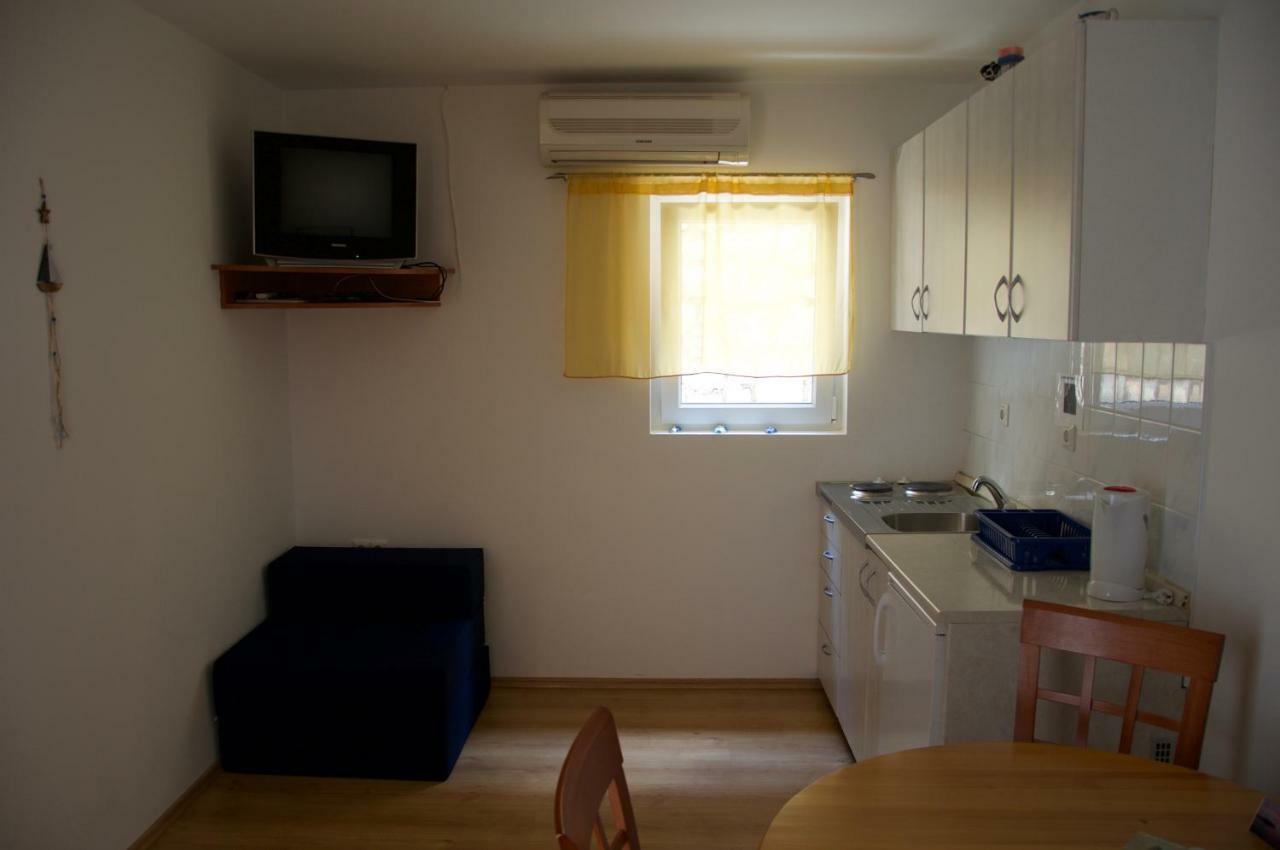 Apartment Viveniti Klenovica Ngoại thất bức ảnh