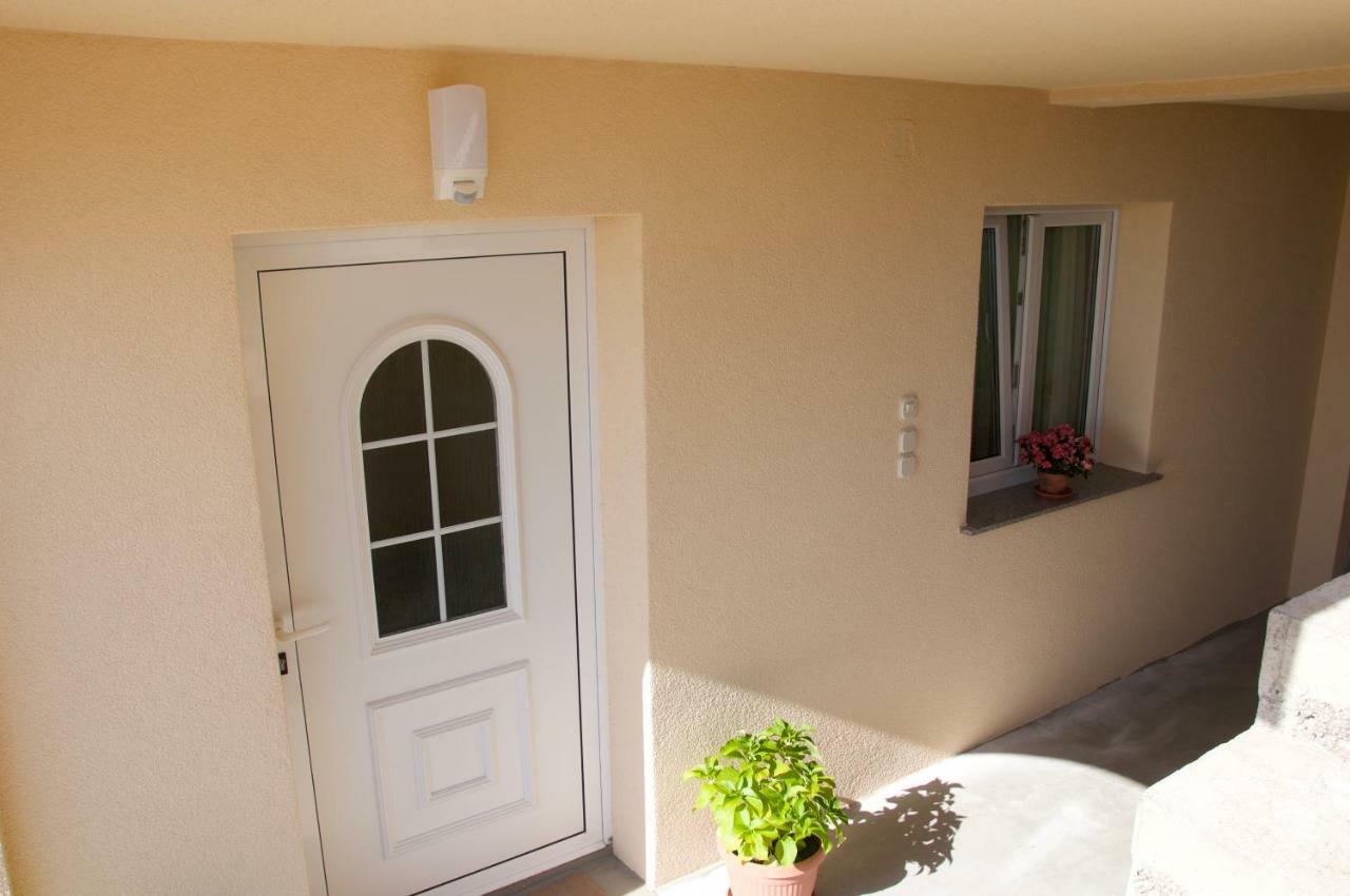Apartment Viveniti Klenovica Ngoại thất bức ảnh