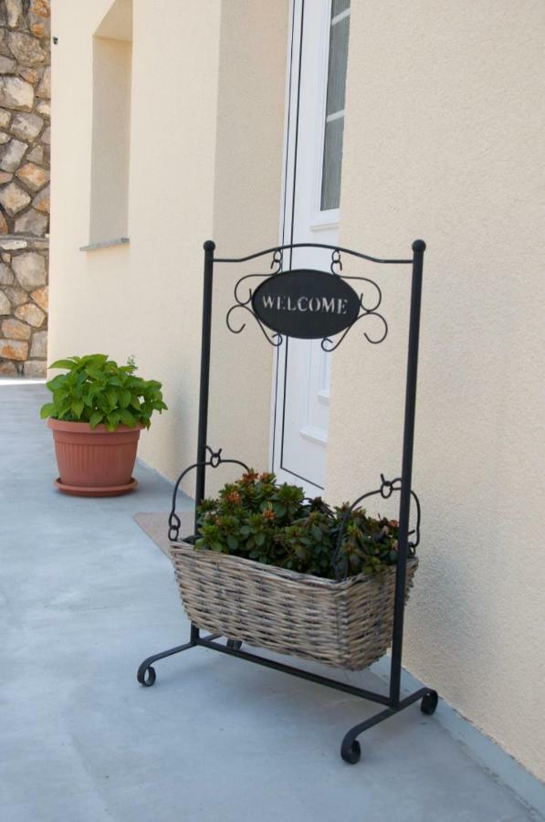 Apartment Viveniti Klenovica Ngoại thất bức ảnh